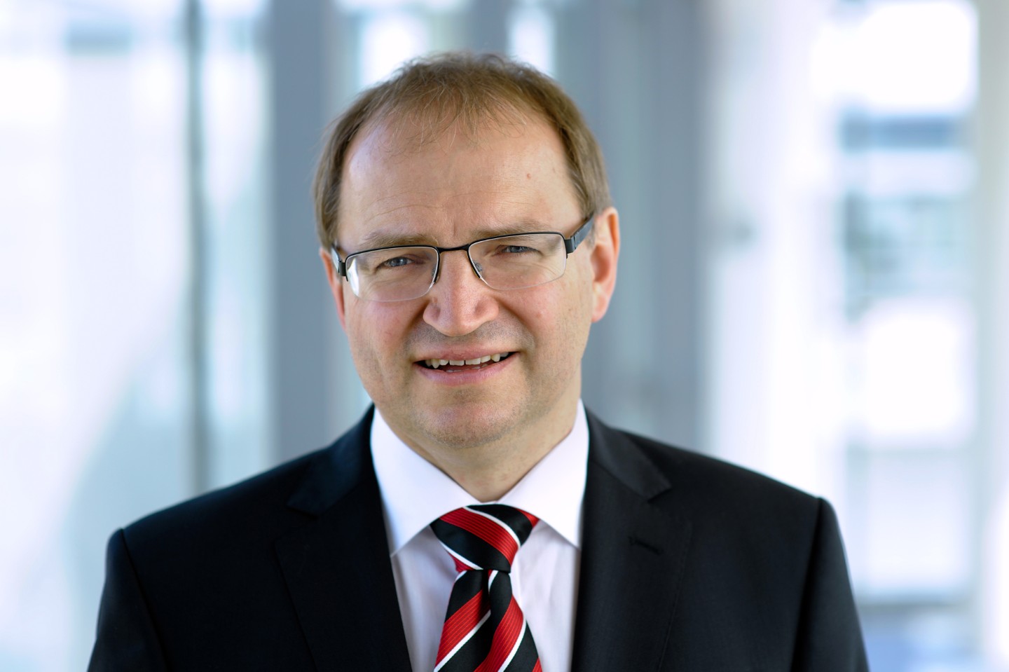 Bernhard Weißbach: Career, Leadership, and Public Profile